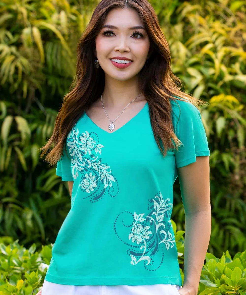 Leihua - Ocean Short Sleeve Pima V-Neck T-Shirt 1 Leihua - Ocean Short Sleeve Pima V-Neck T-Shirt