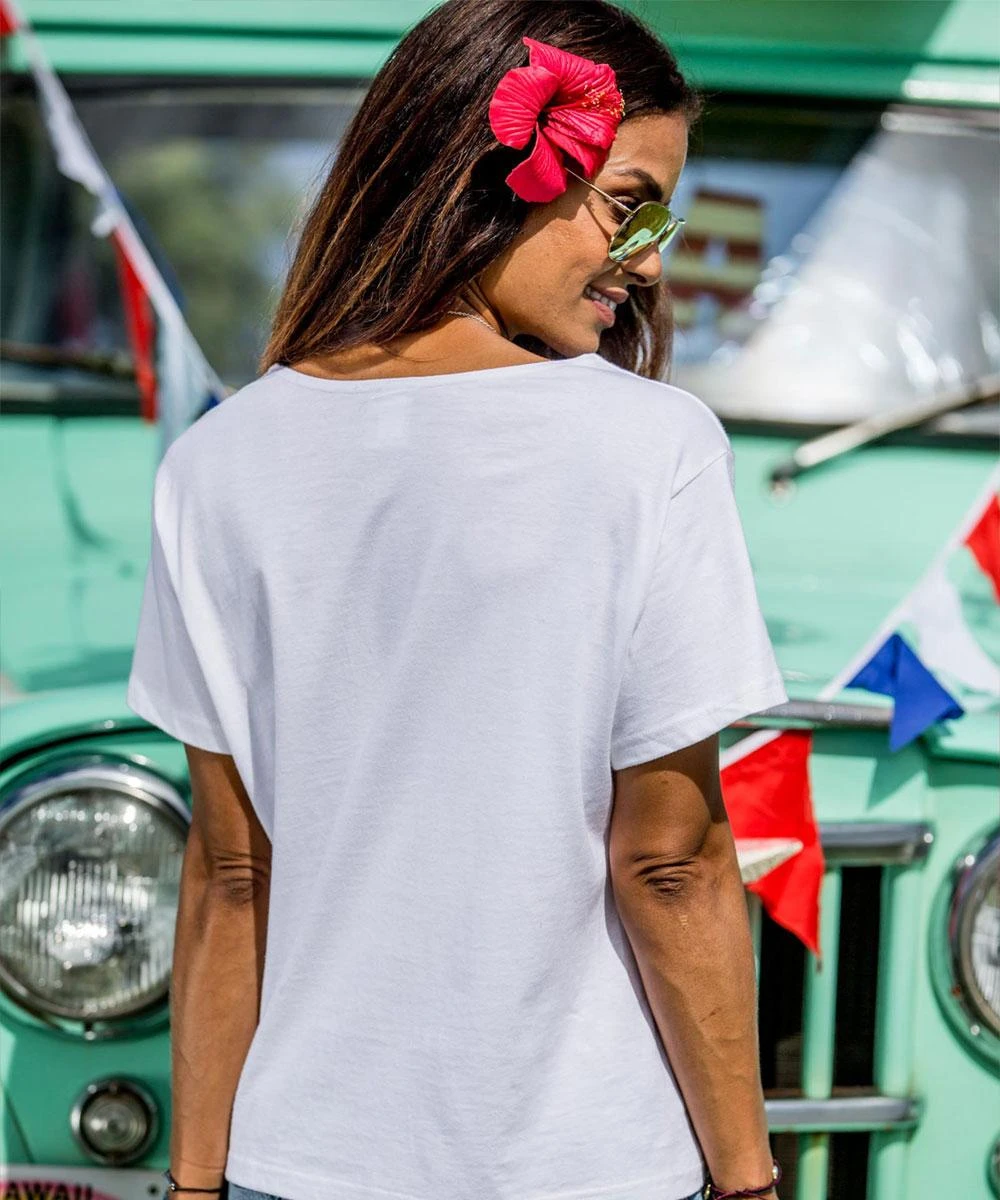 Daisy Flag - White Short Sleeve Scoop Neck T-Shirt 2 Daisy Flag - White Short Sleeve Scoop Neck T-Shirt - Image 2